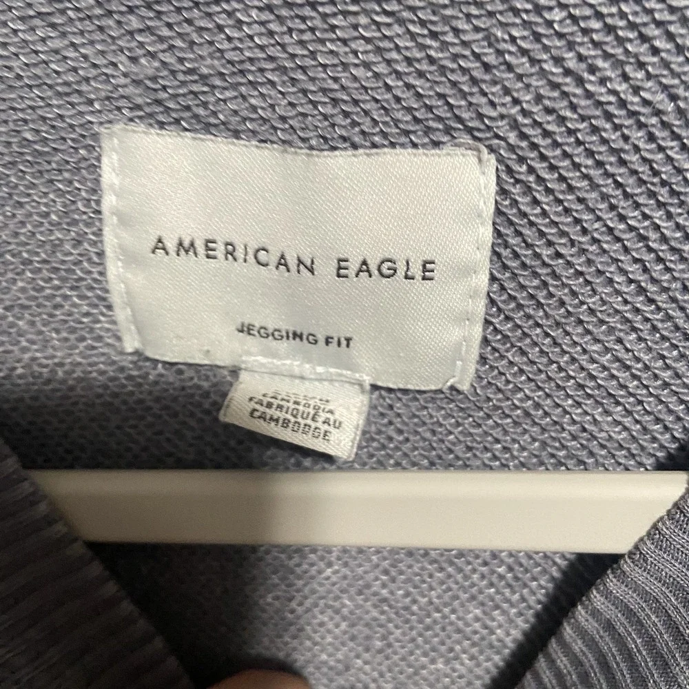 American Eagle Jegging Fit Pullover Sweatshirt Small